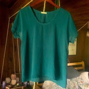 Like new Soprano work blouse. Let my weight gain be your gain too!